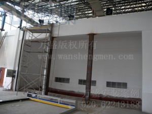 機(jī)電工程行業(yè)快速卷門(mén)安裝案例