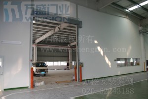 廣州愛(ài)德克斯汽車(chē)配件有限公司快速卷門(mén)安裝案例